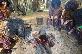 “返祖”计划启动！开屏新闻记者带你体验昆明爆火的“野人”兼职图片