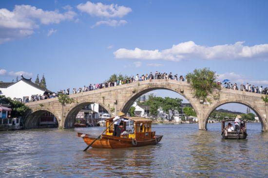 “果冻河”上线！朱家角6大景点“焕新升级”