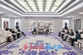 刘强会见西班牙客人图片
