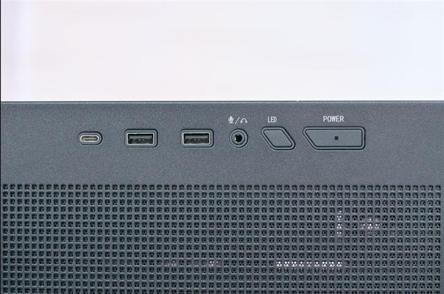 微星MPG VELOX 300R AIRFLOW PZ刀锋装机评测：散热强大 满足你对大机箱的最苛刻需求