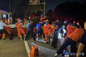 夜爬梧桐山有风险！深圳已有8人夜爬出现意外需急救图片