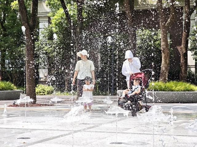 暑假遛娃好去处，普陀两座“儿童友好活动设施”公园等你来→