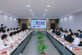 雷军：我在武大雷军班的班会上发言图片