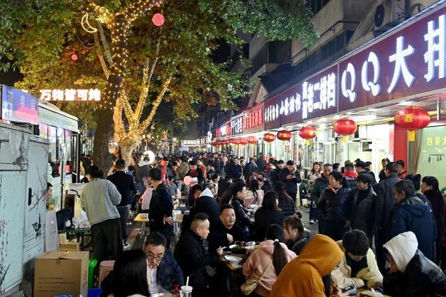 安徽县城“三件套”，快把江浙沪打工人馋疯了