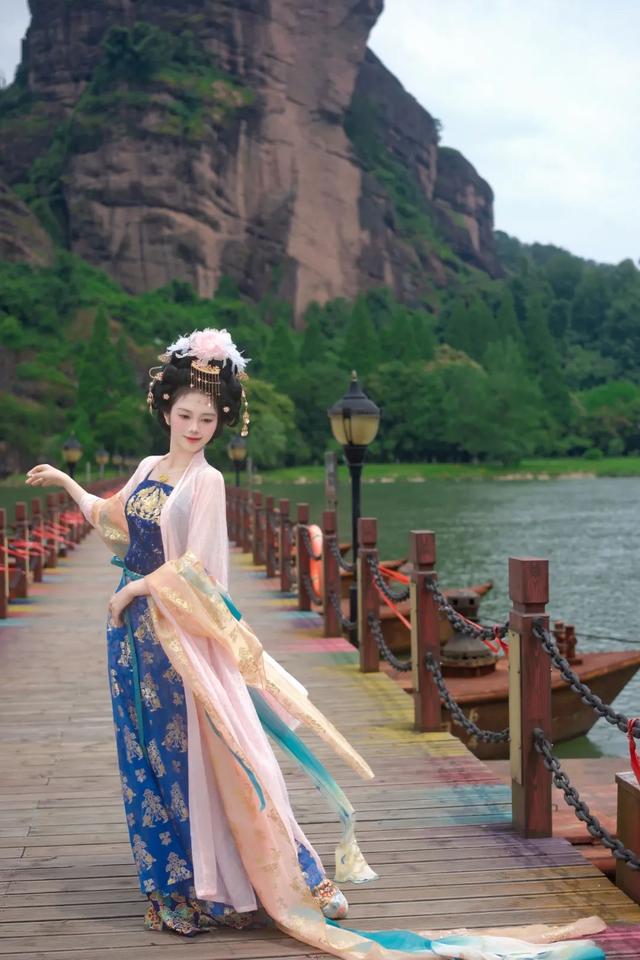 苏L赣L齐“挨欧”，常州逆袭“十三妹”！龙虎山豪送畅游年卡！