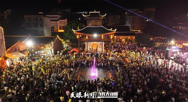 贞丰古城的新生“密码”：见人见物见生活