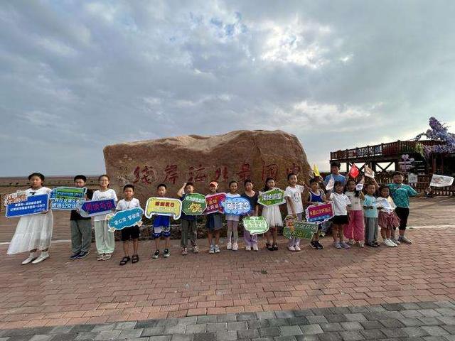 盘锦：书香公交开启生态阅读新旅程
