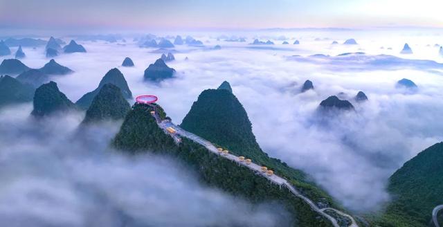 打卡“中国最美峰林第一名”阳朔山水的绝佳观景台