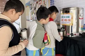 宝藏创意走廊！杭城这所学校太会了图片