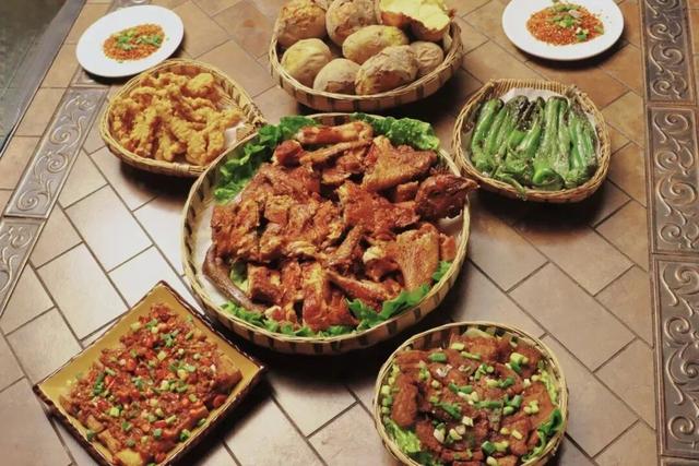 原来泸定不止泸定桥！4天深度游挖到宝了