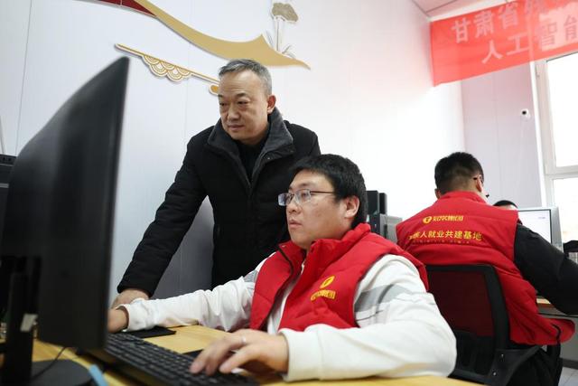 保持战略定力 把握发展主动——各地推动高质量发展观察