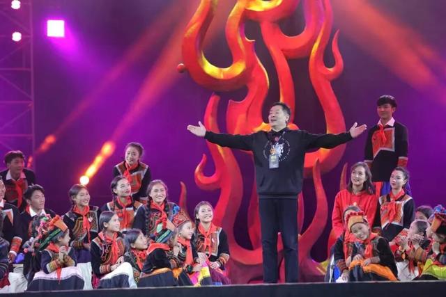 【跟着赛事游凉山】奔跑在画中 这张西昌“金标”名片藏着的湖光山色