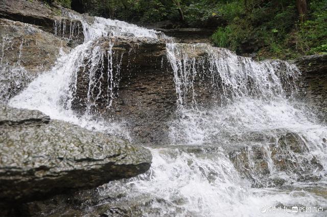 淄川涌泉叠瀑，纳凉观赏好去处