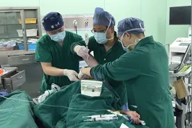 “长高”20厘米的藏族女孩回杨浦复诊，术后康复情况良好图片