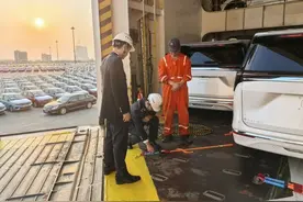 广州南沙-海南文昌商品车直航航线安全首航 广州海事部门全力保障图片