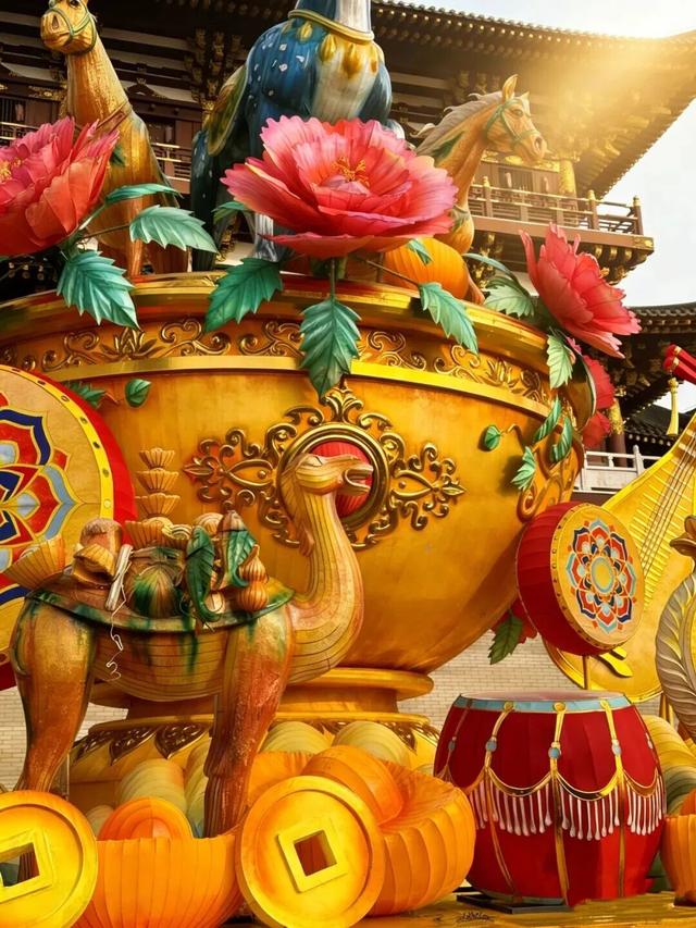 定档！演艺巡游、流光溢彩就在……