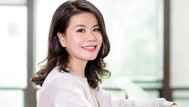 43岁演员贾玲，传来喜讯！