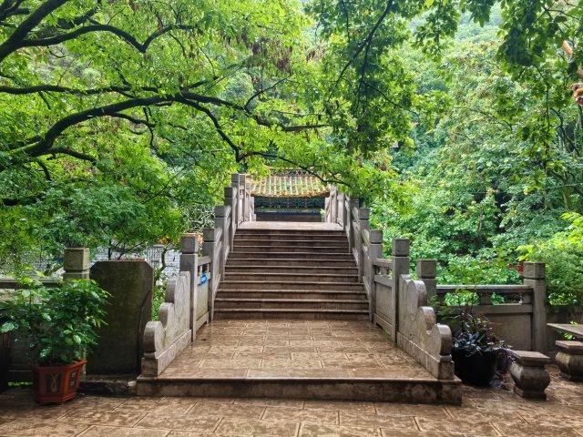 玉溪江川：山水奇遇，鱼味无穷