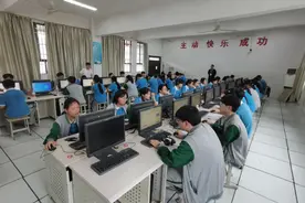 在家门口学习人工智能！浙江景宁落地人工智能培训基地图片