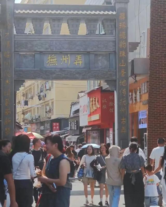 景德镇的秋：与千年窑火共醉一场金色旧梦