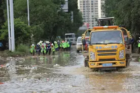 众志成城 多方合力——直击贵州榕江全力开展清淤排涝图片
