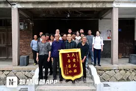 灵魂摆渡人：坚守20年，他让台湾老兵英灵不再孤单图片