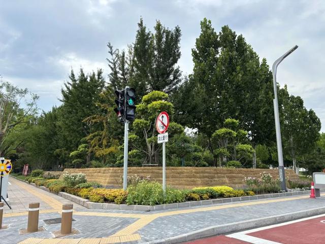 新增近三公里“城市画廊”，副中心首条多功能慢行道开放