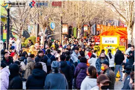 登上春晚的“英歌舞”，大年初三，在大鲍岛街区连演三场！图片