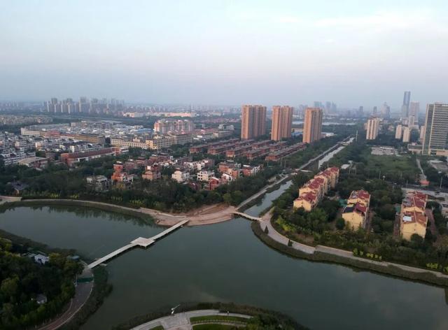 骑游散步一路“无红灯” 东营95公里绿道无障碍贯通