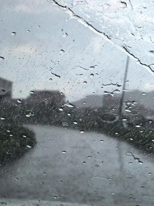 探秘同安：豪岭山寻“祈雨道场石”遇雨