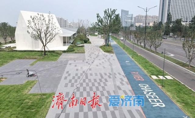 “杨家河公园”施工区域围挡拆除，将于近期正式对外开放
