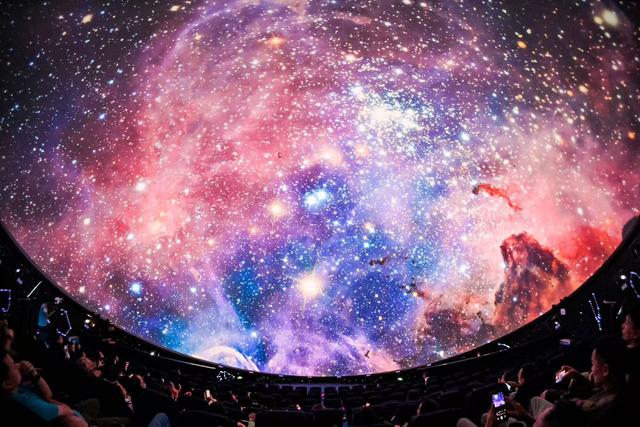 春节到广东过“暑”假｜特色影院打卡！我在广东的艳阳里看电影