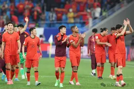 赢了，他们哭了！主帅伊万回应质疑……图片
