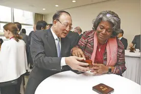 为动荡不安的国际局势注入稳定性和正能量（2023·年终专稿）图片