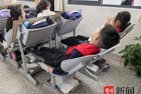 海安：午休“趴睡”变“躺睡” 护航学生身心健康图片