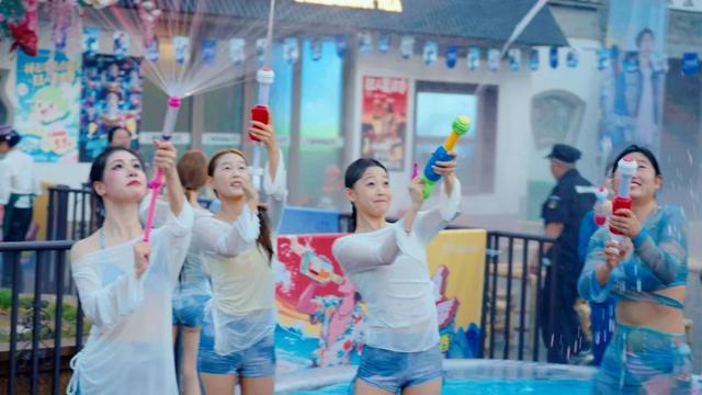 免费！祥云湾狂人夏浪季，北北带1000人去疯