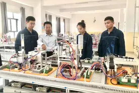 济南工程职业技术学院张世亮： 万里援疆担使命 初心不变为育人图片