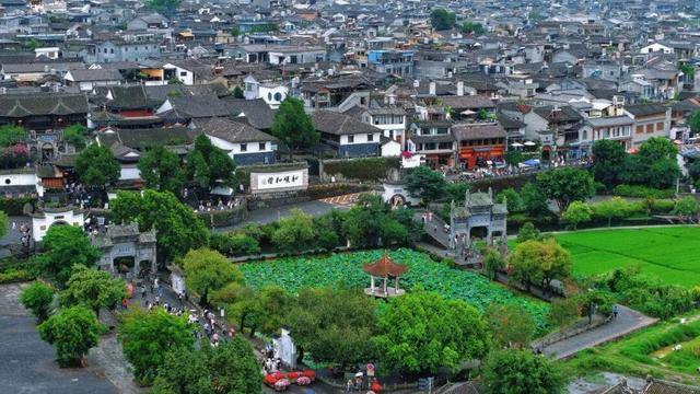 从昆明出发！乘“星光·澜湄号”旅游列车，开启5天4晚的滇西探索之旅