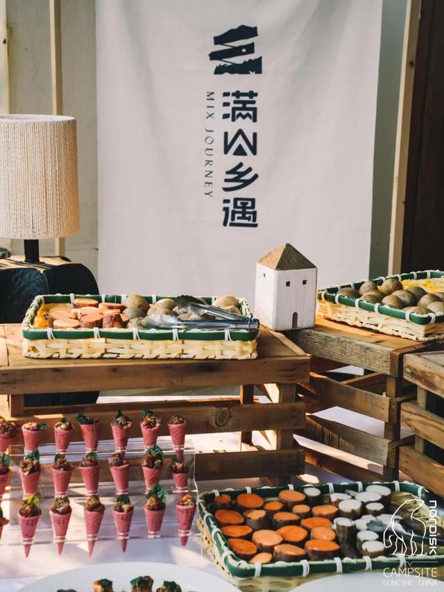 快看，青浦这个乡村跑来一只“大白熊”