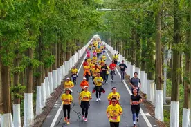 2023“潜马”圆满收官，万名跑者打卡“最美湿地赛道”图片