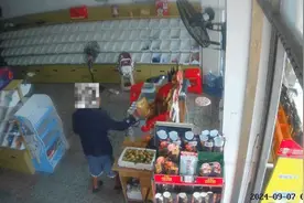 因嗜好嚼槟榔，湘潭男子偷20袋槟榔被抓，已被采取刑事强制措施图片