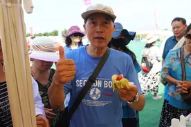 荣成农商银行助力小花果做成致富大产业图片