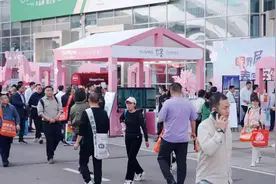 眼界“展”开！汉阳区开启“展会+招商”融合新模式图片