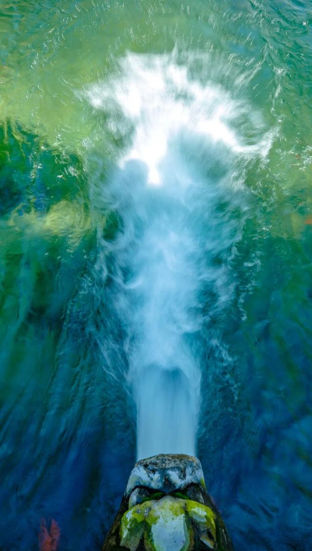 济南黑虎泉水位飙升至30.71米