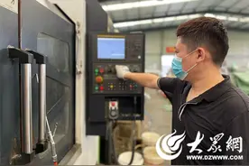 微山县多措并举助企攀登开新篇图片