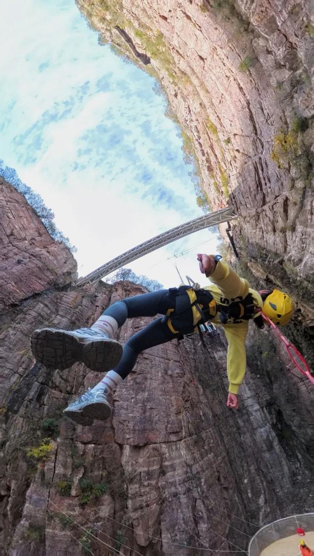 重磅：12月13日起，宝泉崖天下【免门票】两个月