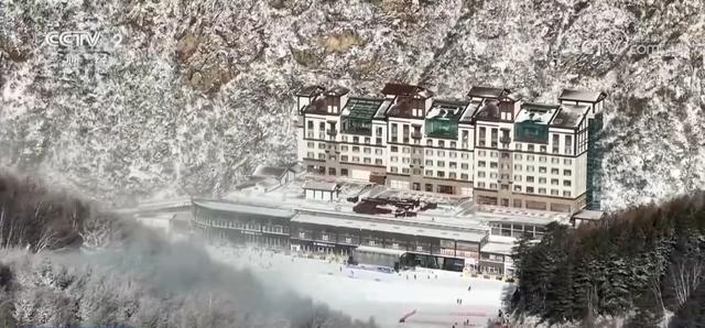 “冰雪+民俗+美食”流量带动文旅“留量” 冰雪经济点燃各地消费“热”活力