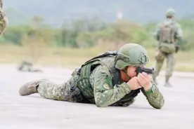 赶在春节前大搞军火秀，“台独”武装加速灰飞烟灭？图片