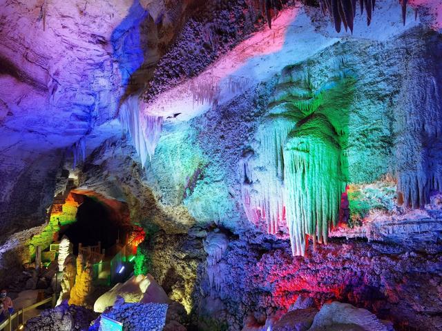 部分地铁直达！推荐郑州7个对老年人免费的景区