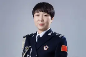 2024年度全市公安机关“十佳人民警察”事迹展播丨魏婷婷：出警现场 我的主场图片